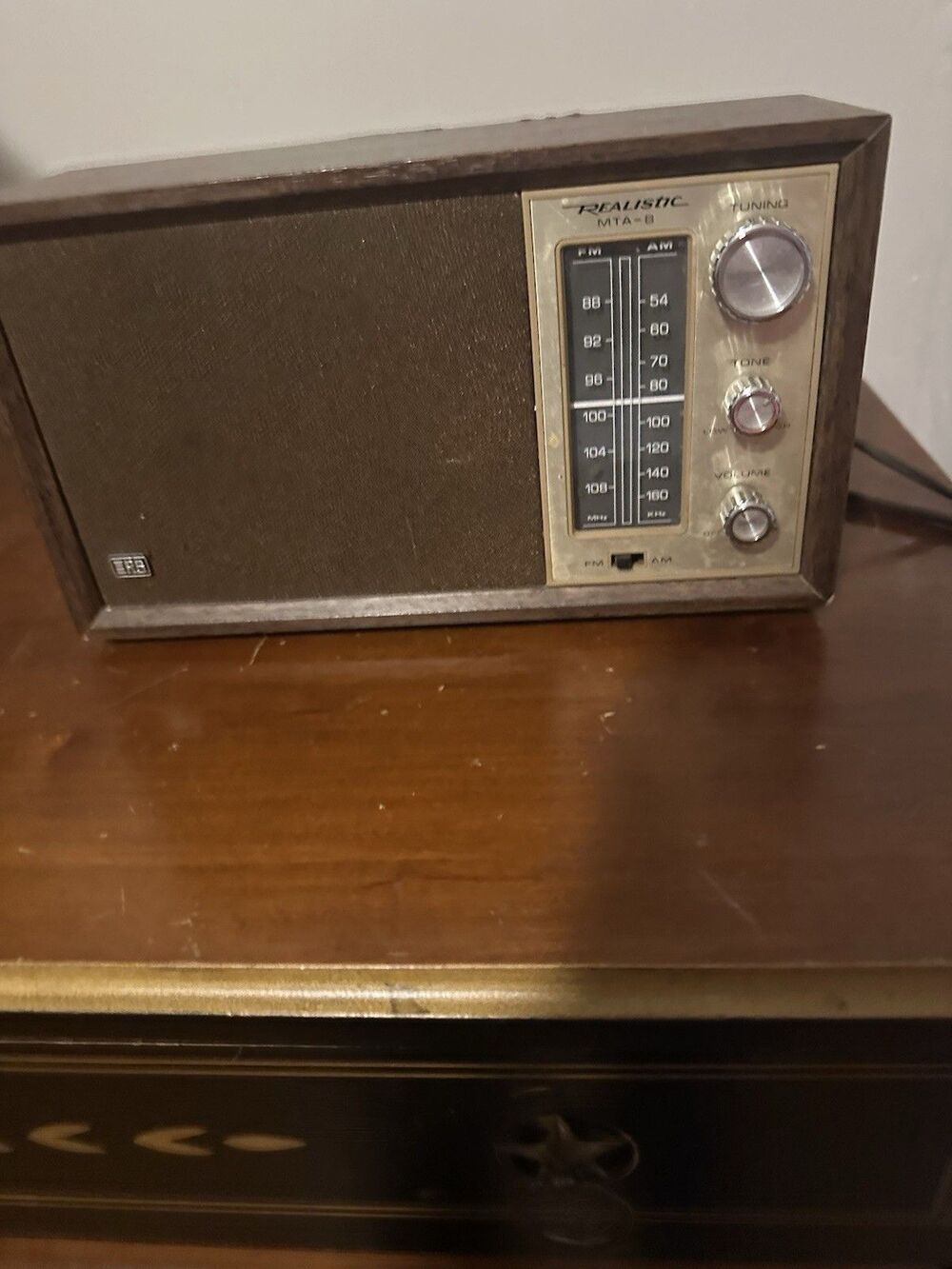 Realistic MTA-8 Vintage AM FM Radio Wood Grain Retro Analog Tested Works